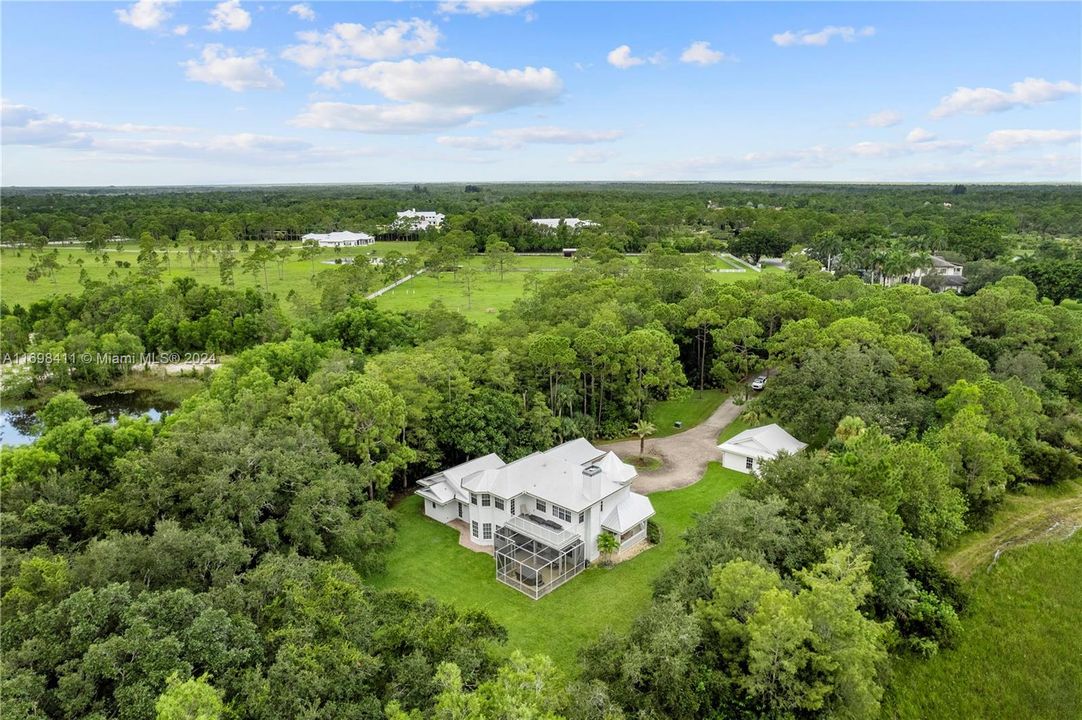 For Sale: $1,975,000 (4 beds, 3 baths, 2757 Square Feet)