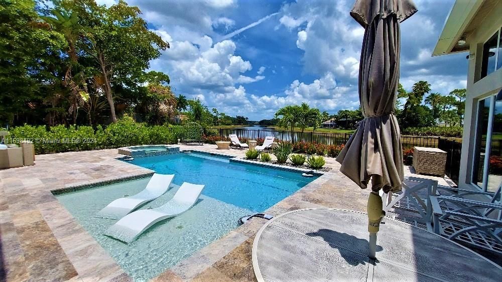 Pool Tanning Deck