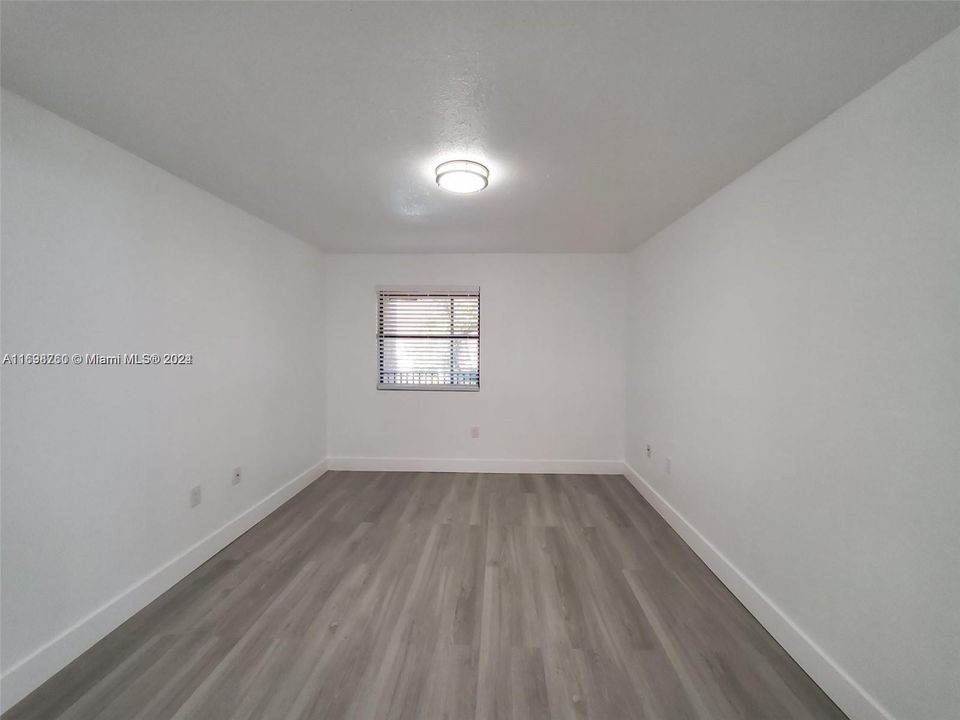 For Rent: $2,499 (2 beds, 2 baths, 1053 Square Feet)