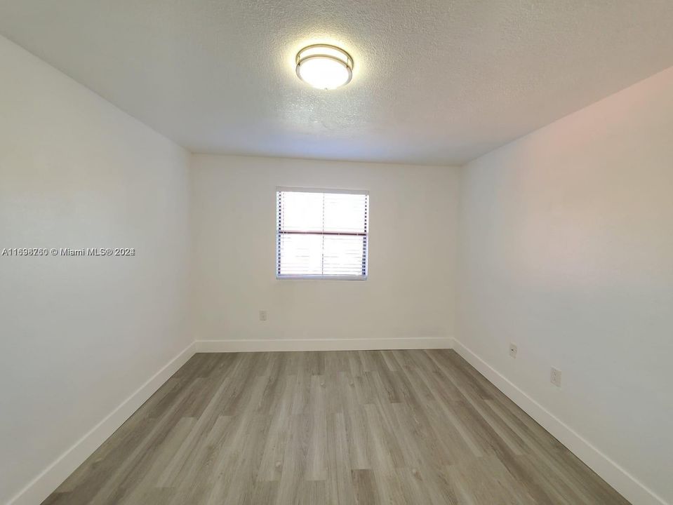 For Rent: $2,499 (2 beds, 2 baths, 1053 Square Feet)