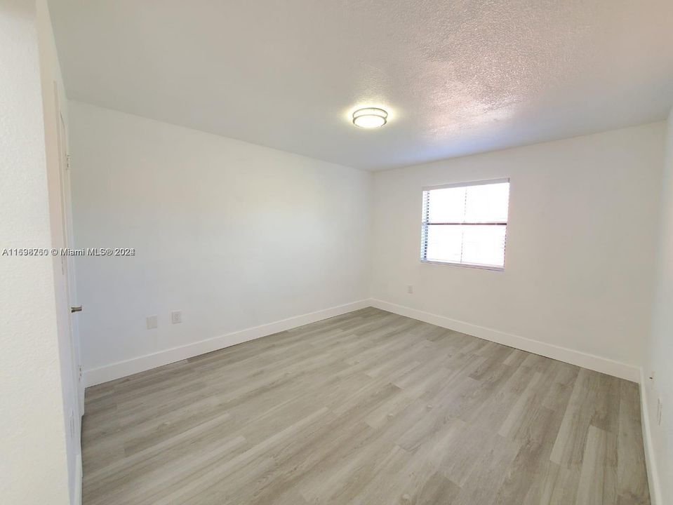 For Rent: $2,499 (2 beds, 2 baths, 1053 Square Feet)