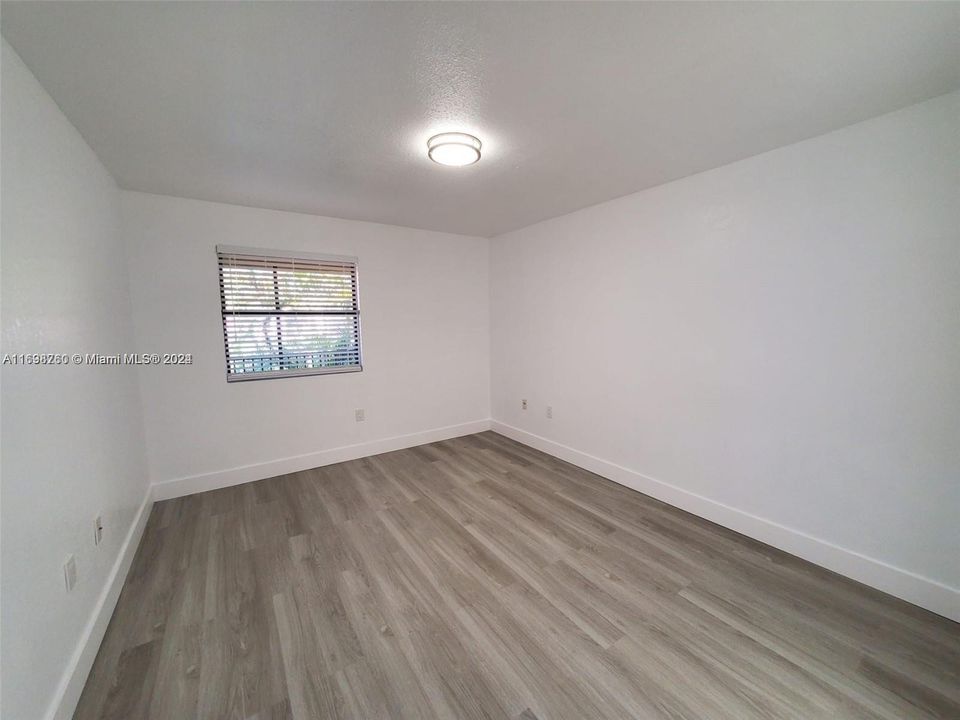 For Rent: $2,499 (2 beds, 2 baths, 1053 Square Feet)