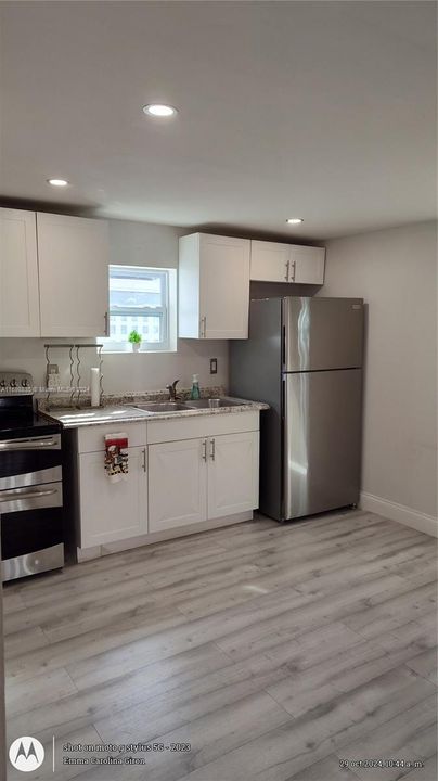 For Rent: $1,950 (2 beds, 1 baths, 586 Square Feet)