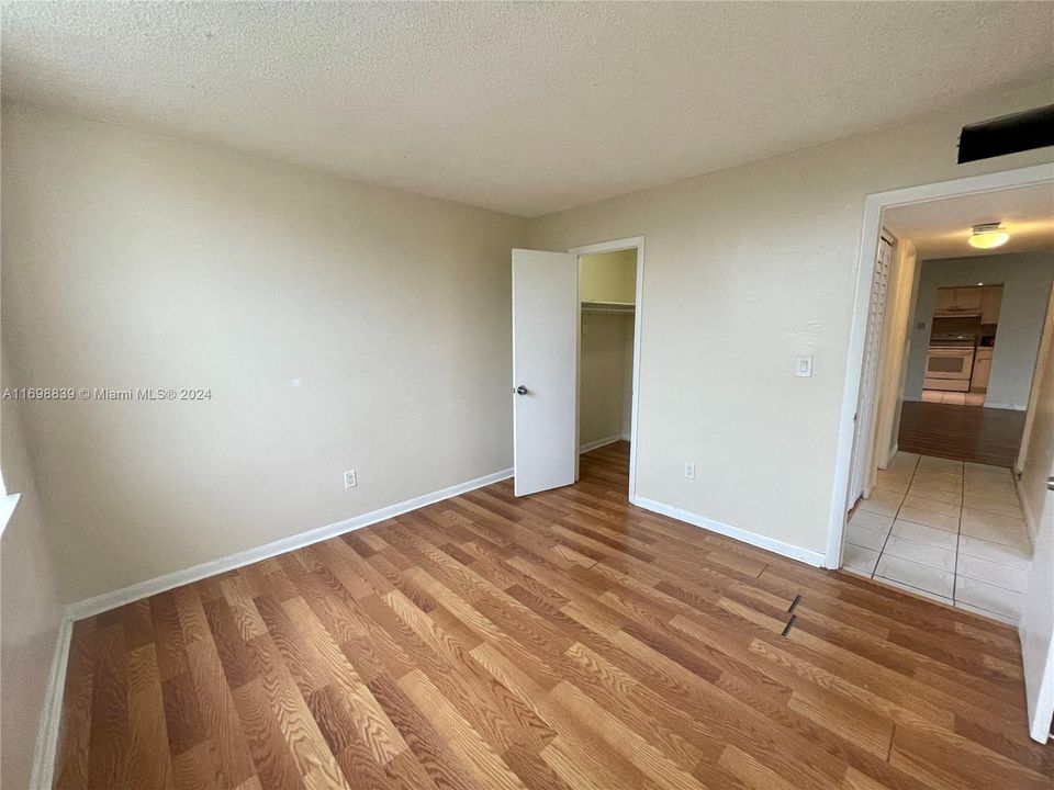 For Rent: $2,250 (2 beds, 2 baths, 1036 Square Feet)