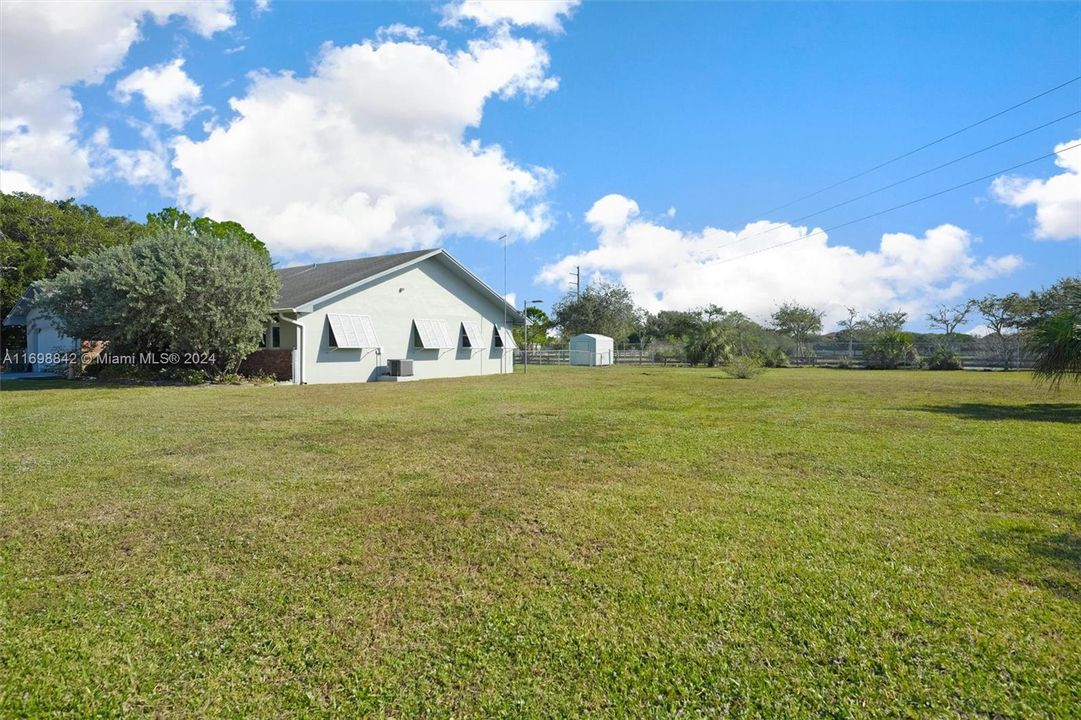 For Sale: $1,500,000 (4 beds, 2 baths, 2330 Square Feet)