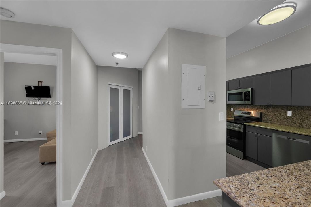 View of 2nd bedroom & guest bathroom