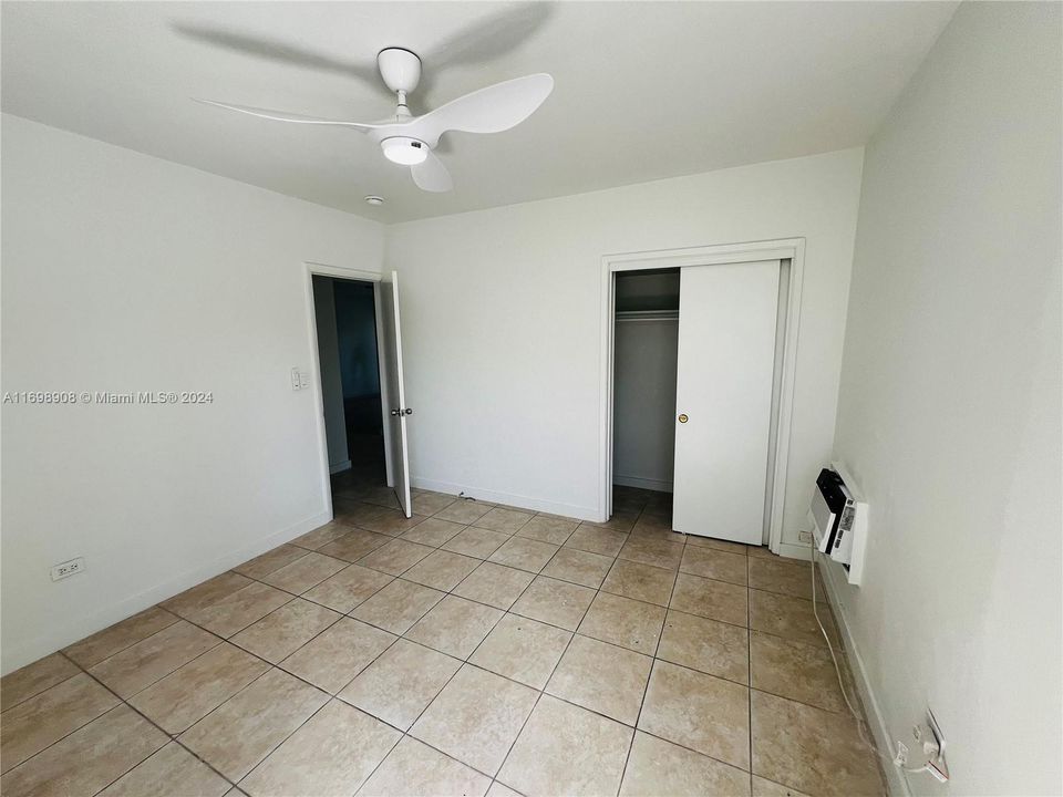 For Rent: $2,600 (2 beds, 2 baths, 1100 Square Feet)