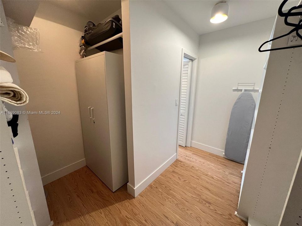 For Rent: $7,000 (2 beds, 2 baths, 1477 Square Feet)