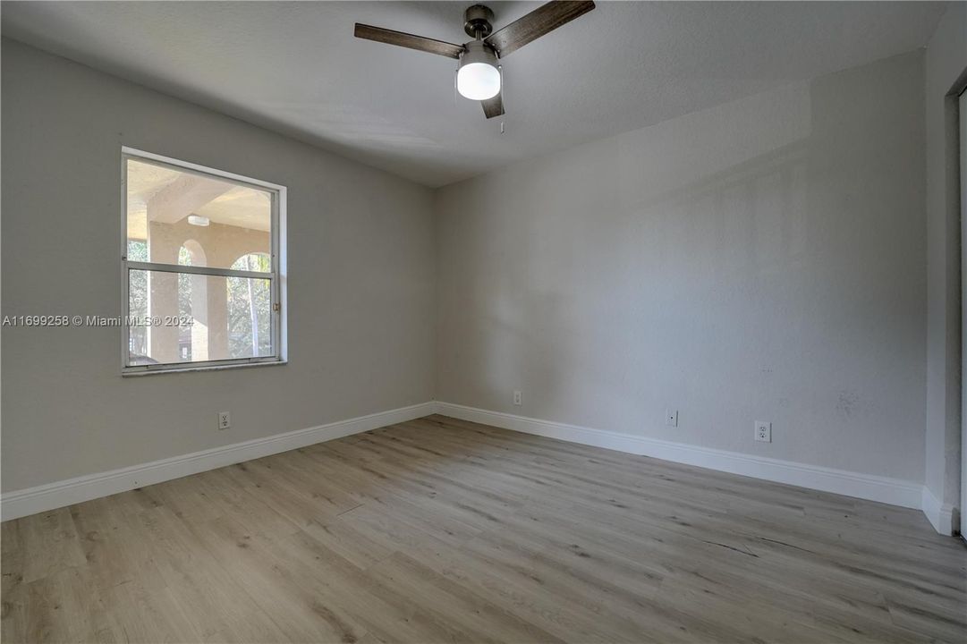 For Rent: $1,995 (2 beds, 2 baths, 886 Square Feet)