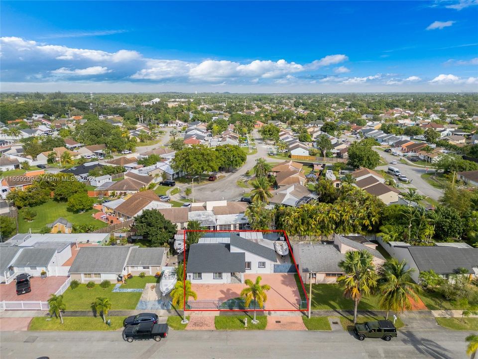 For Sale: $630,000 (3 beds, 2 baths, 1513 Square Feet)