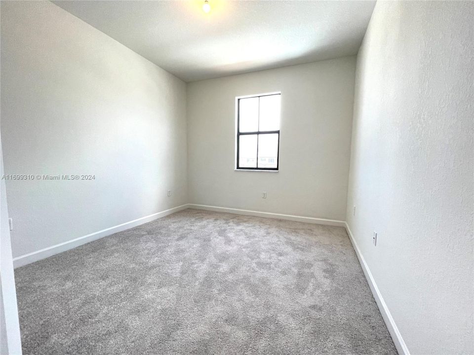 For Rent: $2,900 (3 beds, 2 baths, 0 Square Feet)