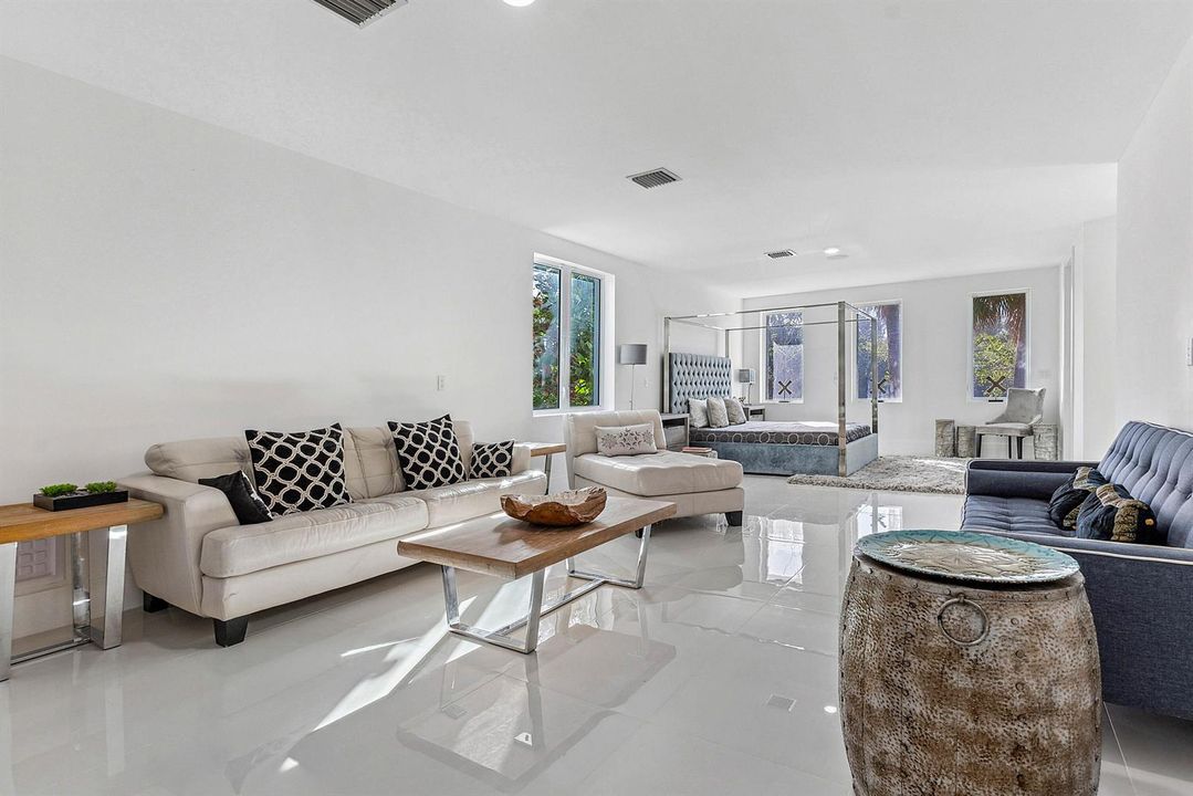 020-4422NorthHighwayA1A-FortPierce-FL-34