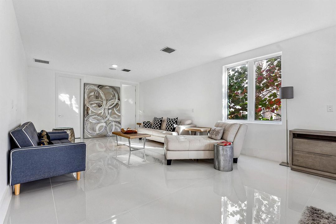 007-4422NorthHighwayA1A-FortPierce-FL-34