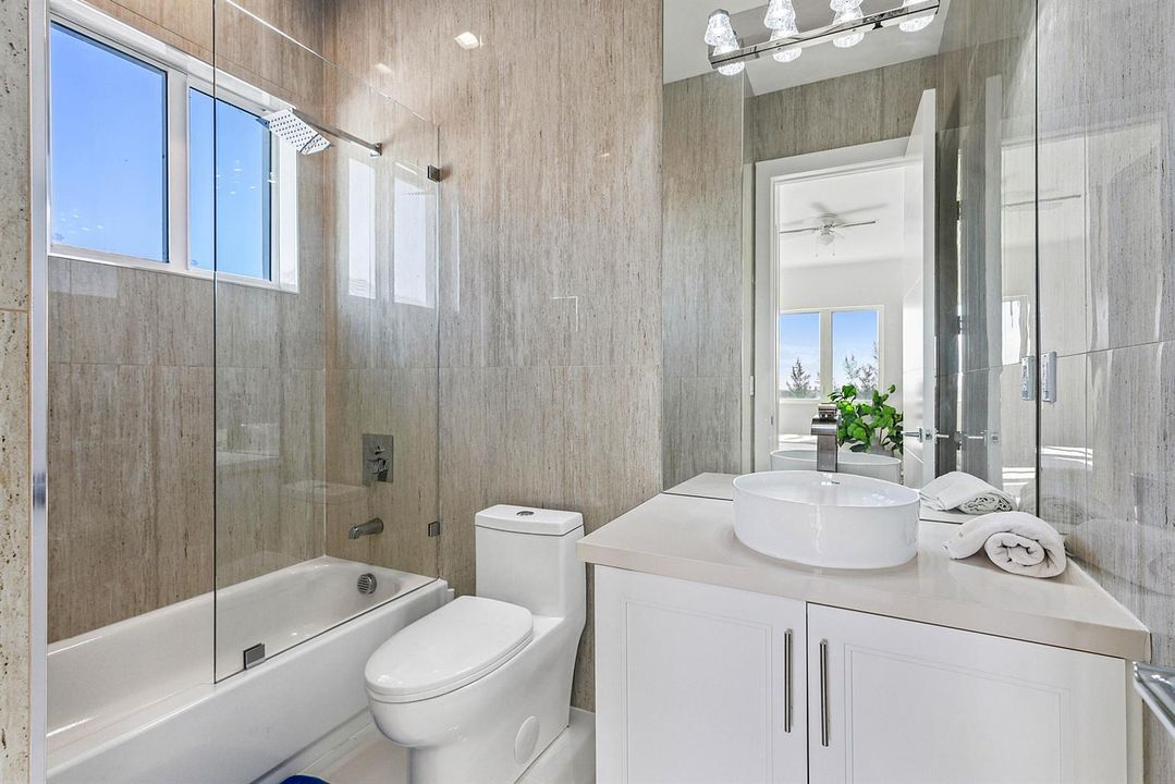 037-4422NorthHighwayA1A-FortPierce-FL-34