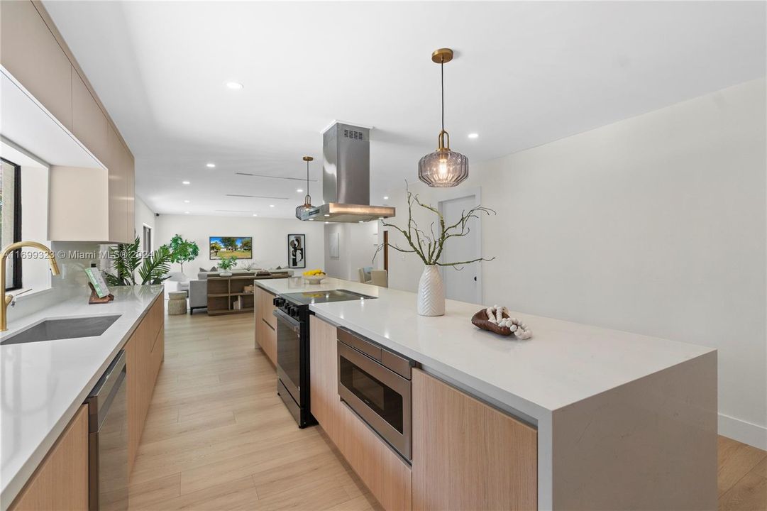 Active With Contract: $1,299,800 (4 beds, 2 baths, 1948 Square Feet)