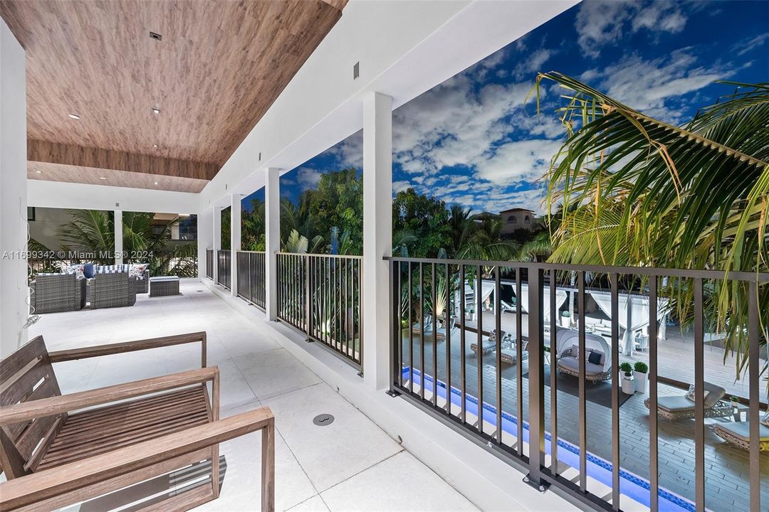 Master Bedroom Private Balcony