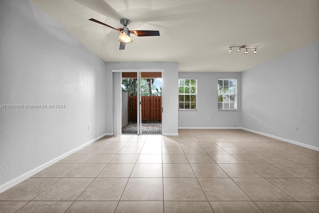 Active With Contract: $3,200 (3 beds, 2 baths, 1980 Square Feet)