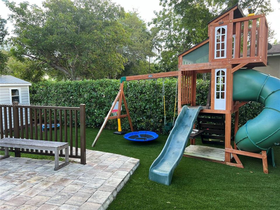 Artificial turf for ease of maintenance and year-round greenery