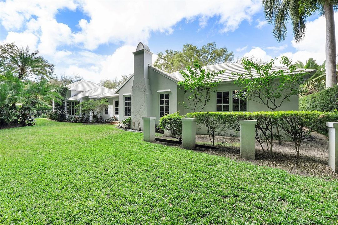 For Sale: $3,750,000 (4 beds, 3 baths, 3638 Square Feet)