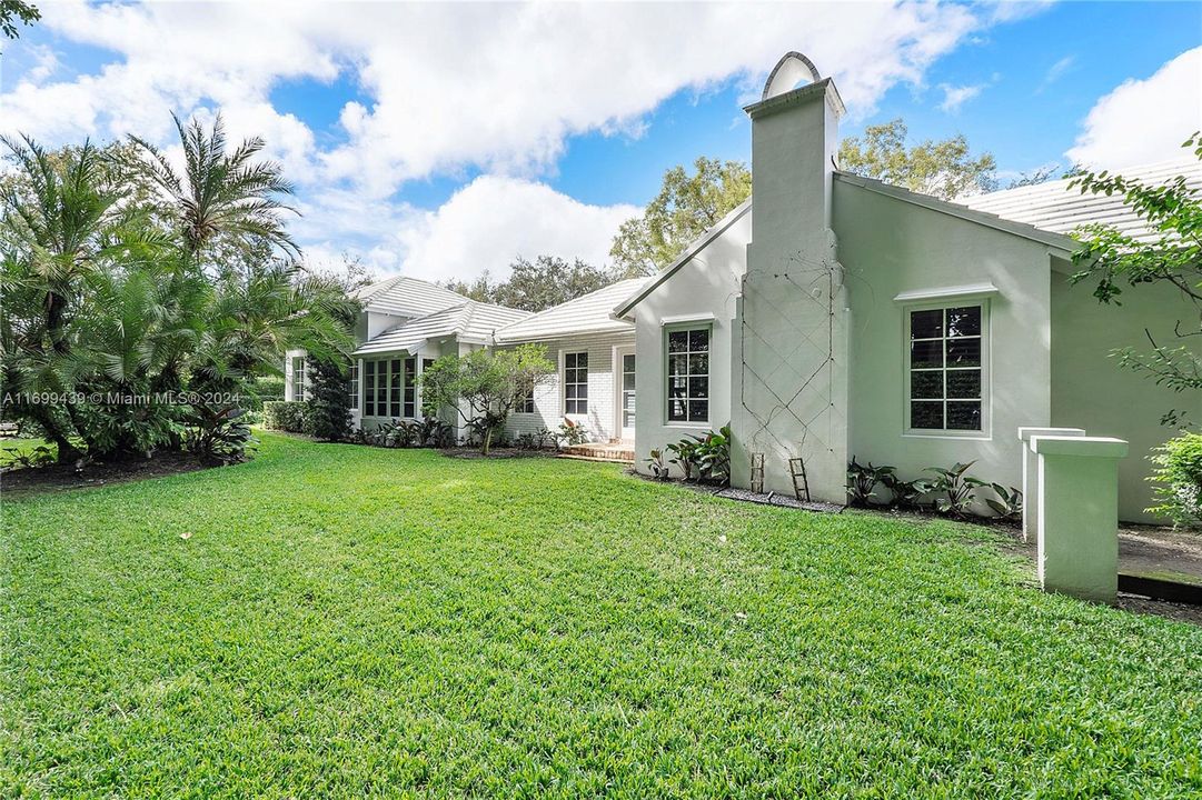 For Sale: $3,750,000 (4 beds, 3 baths, 3638 Square Feet)