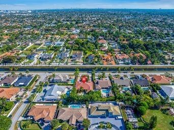 For Sale: $2,295,000 (4 beds, 3 baths, 3704 Square Feet)