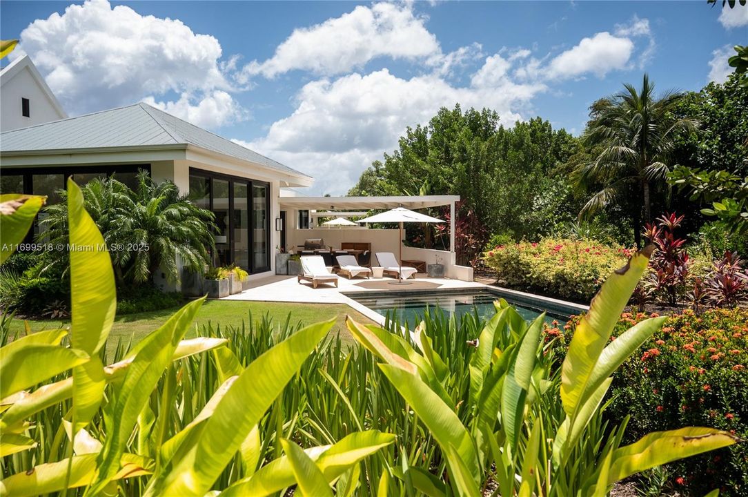 For Sale: $4,550,000 (5 beds, 5 baths, 0 Square Feet)