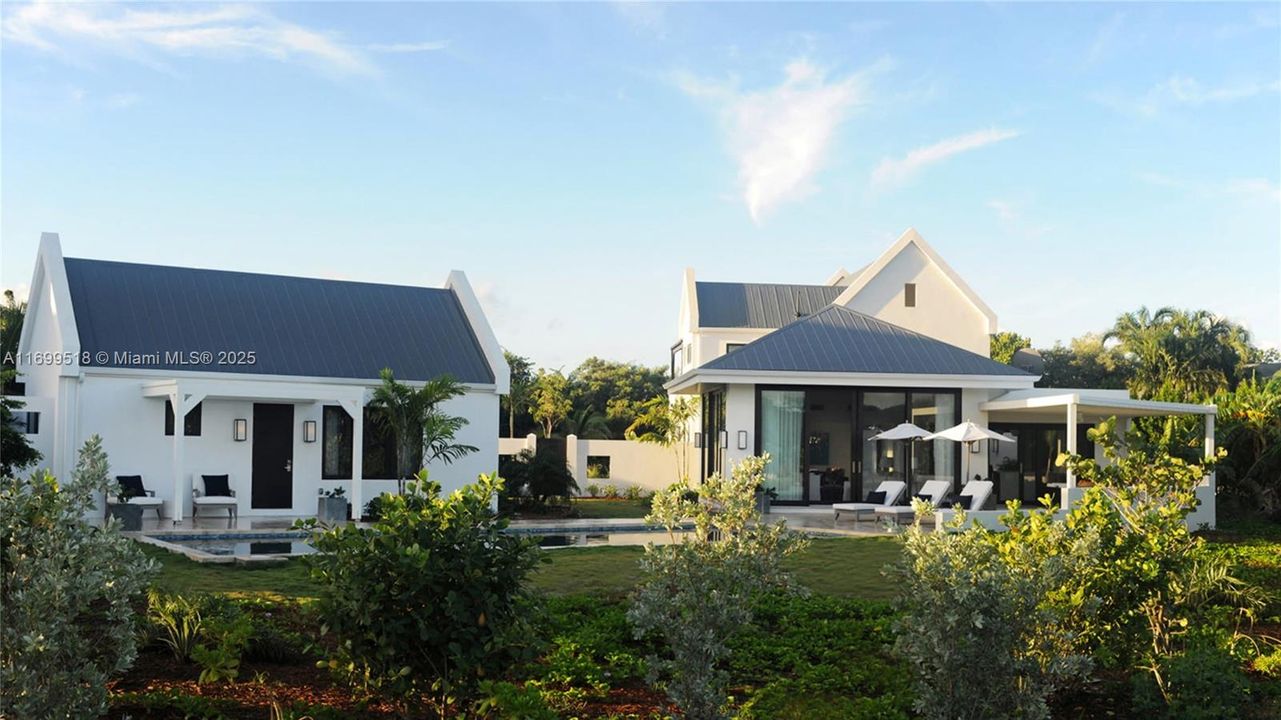 For Sale: $4,550,000 (5 beds, 5 baths, 0 Square Feet)