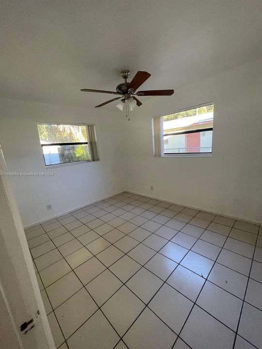 For Rent: $3,500 (4 beds, 2 baths, 2616 Square Feet)