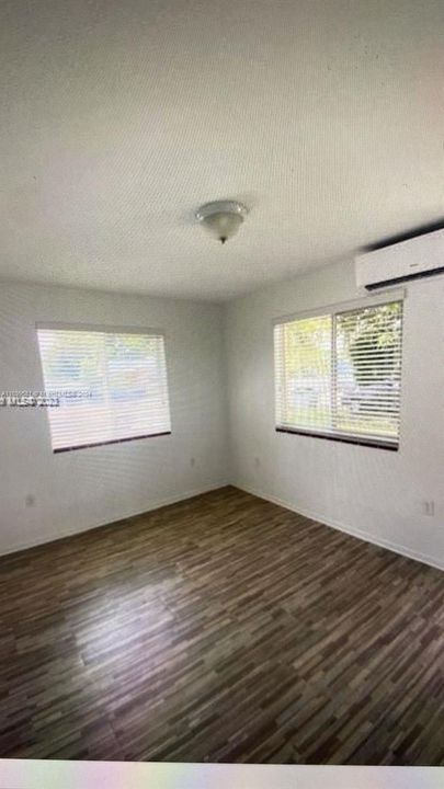 For Rent: $1,750 (1 beds, 1 baths, 510 Square Feet)