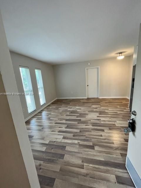 For Rent: $1,845 (1 beds, 1 baths, 510 Square Feet)