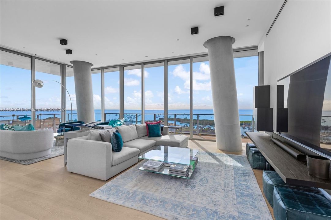 For Sale: $9,500,000 (5 beds, 5 baths, 3607 Square Feet)