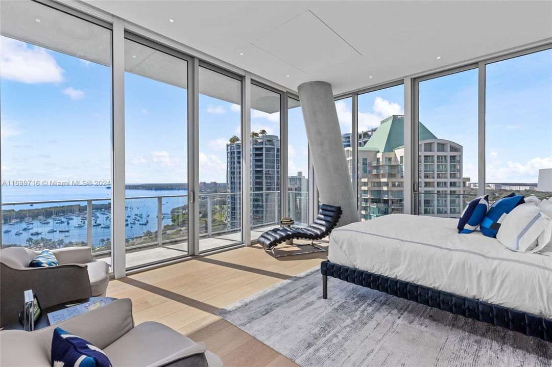 For Sale: $9,500,000 (5 beds, 5 baths, 3607 Square Feet)