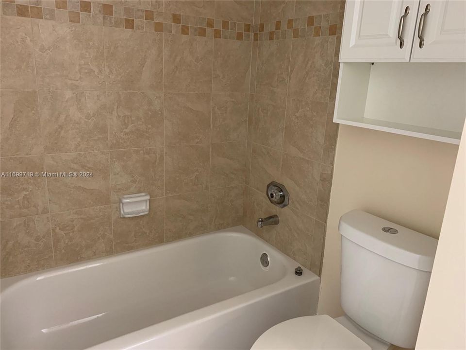 2nd Bathroom