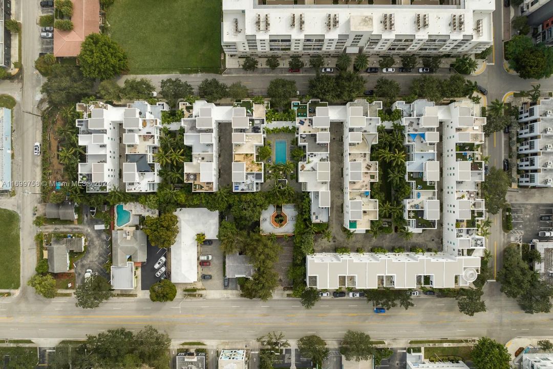 pool and courtyard