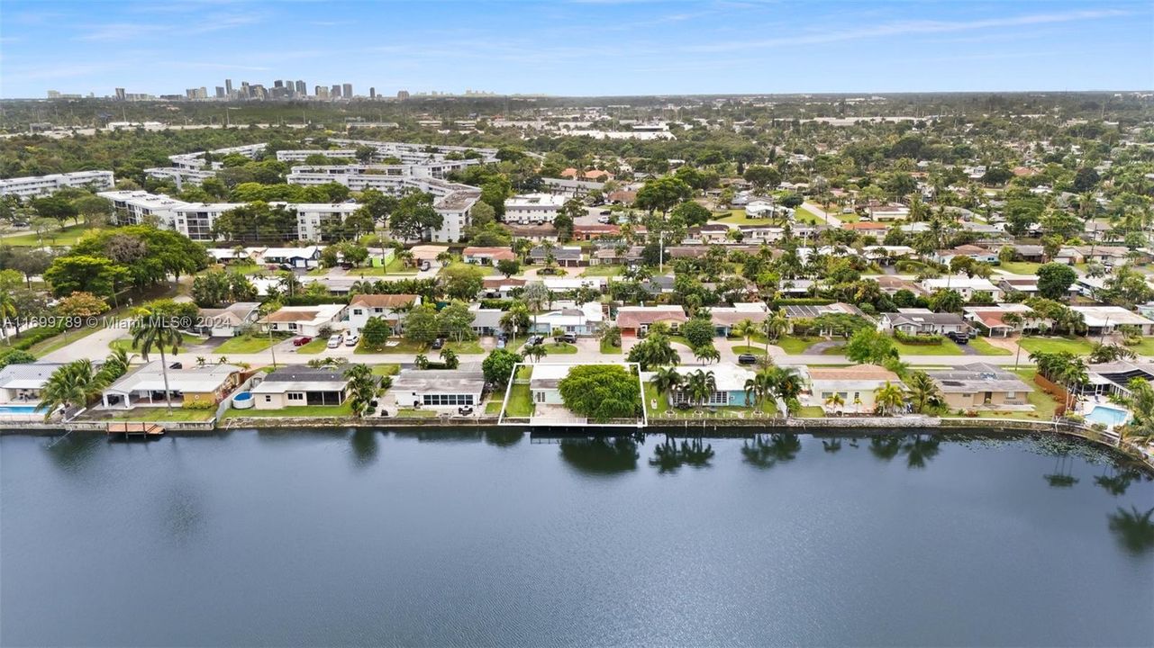 For Sale: $659,000 (3 beds, 2 baths, 1850 Square Feet)