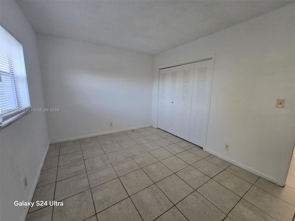 For Rent: $1,600 (2 beds, 1 baths, 709 Square Feet)