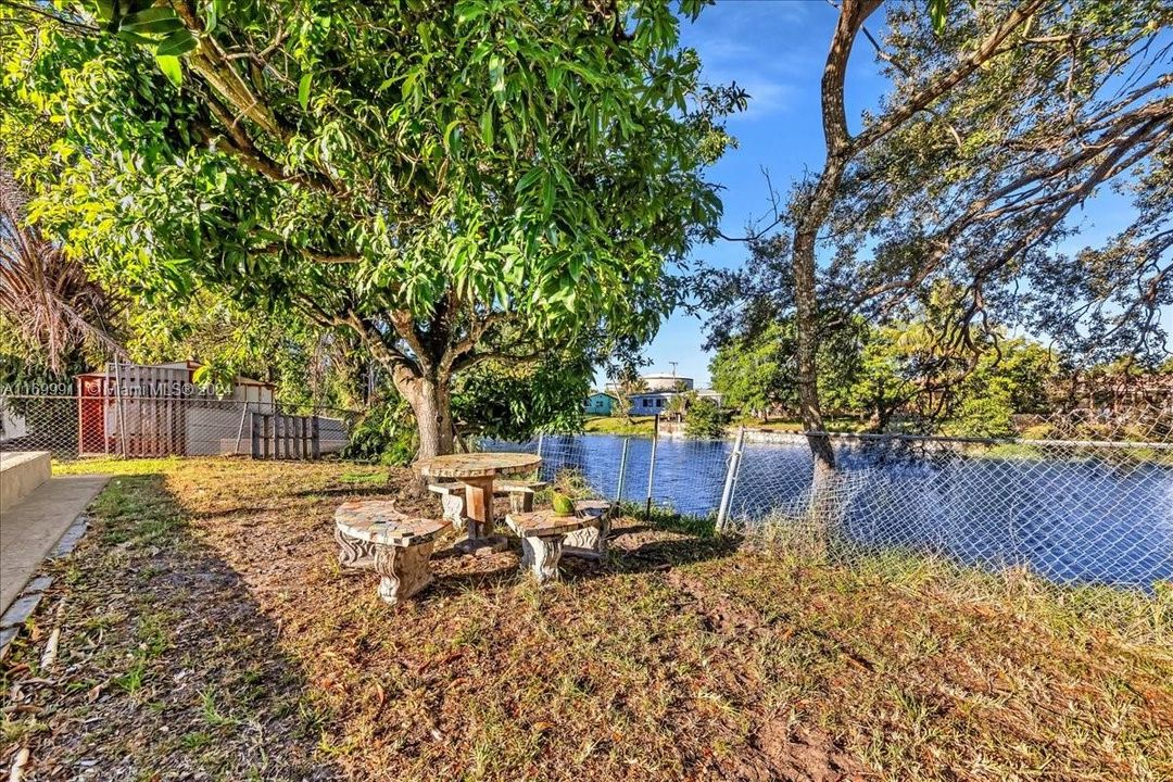 For Sale: $540,000 (3 beds, 2 baths, 1444 Square Feet)