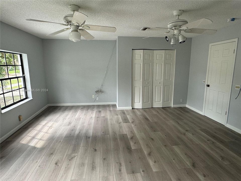 For Rent: $3,675 (4 beds, 3 baths, 1888 Square Feet)