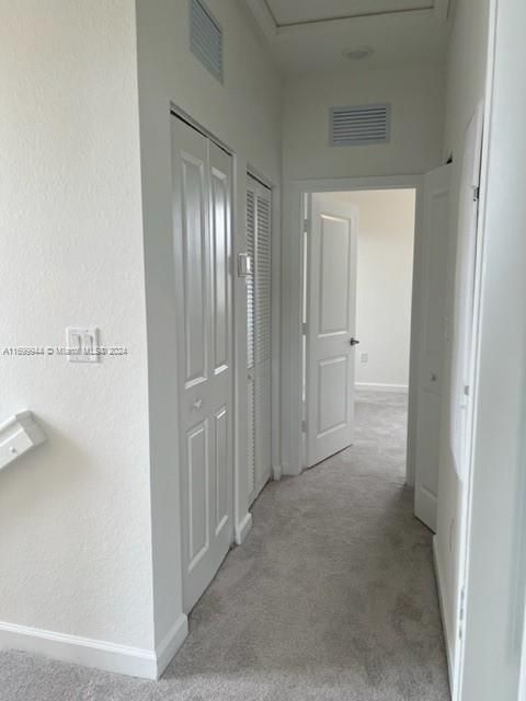 For Rent: $2,700 (3 beds, 3 baths, 1380 Square Feet)