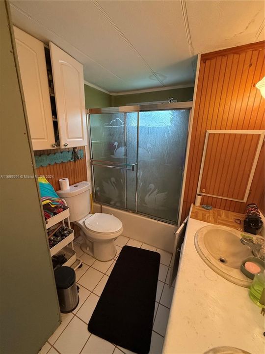 For Rent: $1,500 (1 beds, 1 baths, 1010 Square Feet)