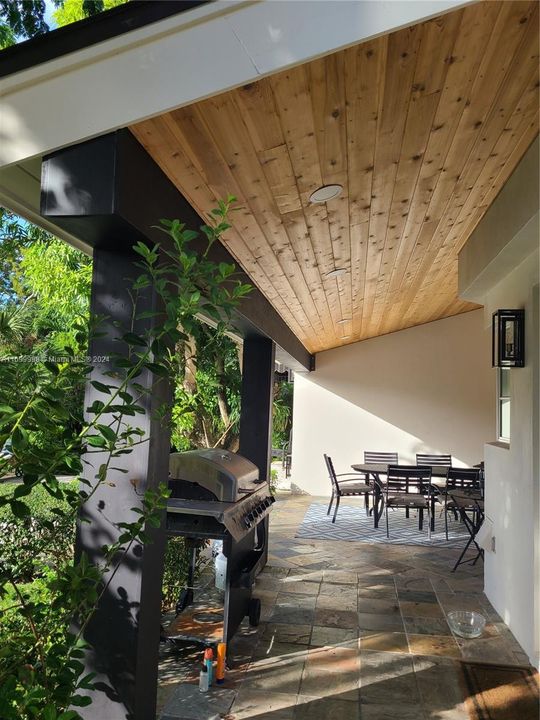 Недавно арендовано: $14,000 (5 спален, 5 ванн, 5141 Квадратных фут)