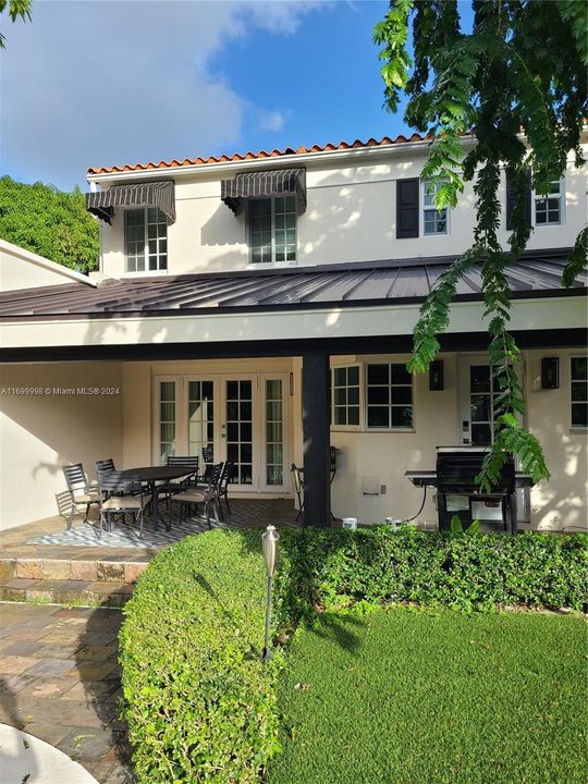 Недавно арендовано: $14,000 (5 спален, 5 ванн, 5141 Квадратных фут)