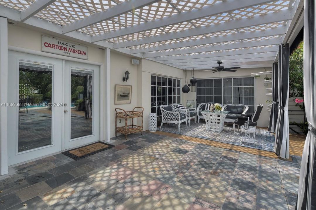 Недавно арендовано: $14,000 (5 спален, 5 ванн, 5141 Квадратных фут)