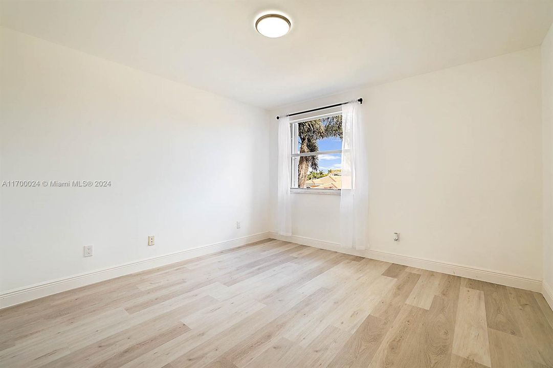 3rd Bedroom upstairs