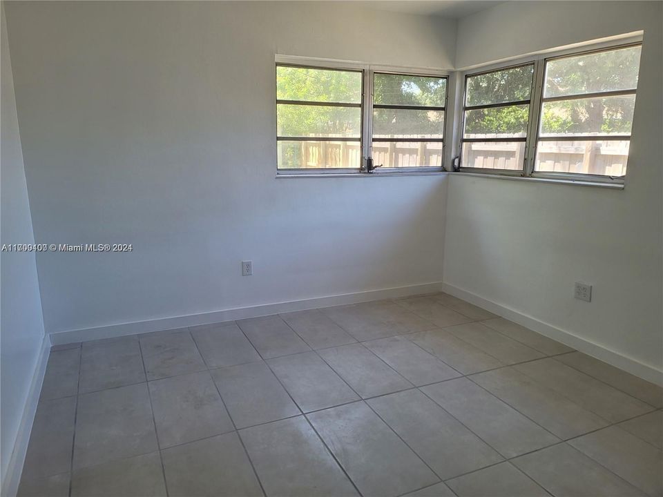 For Sale: $900,000 (0 beds, 0 baths, 2483 Square Feet)