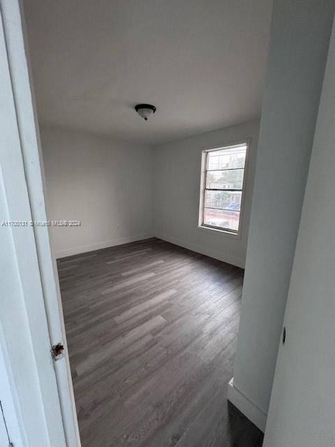 For Rent: $2,150 (2 beds, 1 baths, 4382 Square Feet)