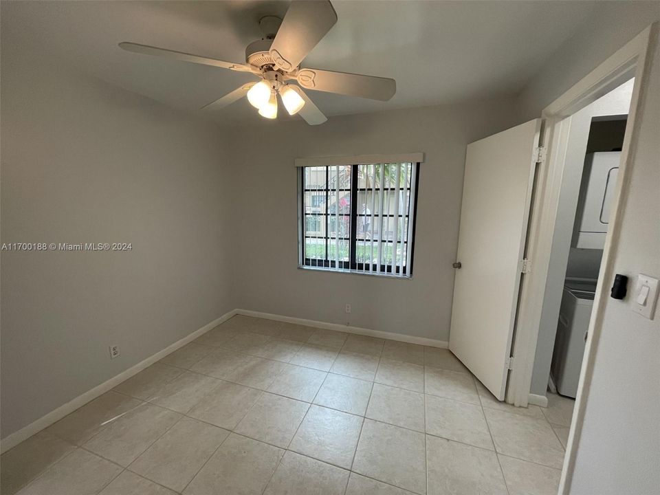 For Rent: $3,150 (3 beds, 2 baths, 1270 Square Feet)