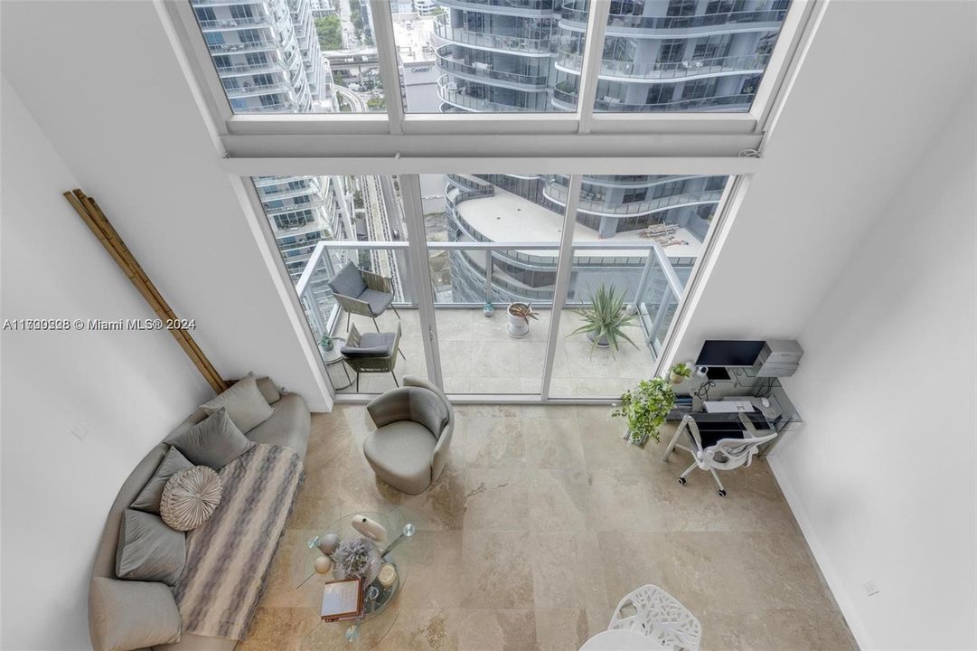 For Sale: $546,500 (1 beds, 1 baths, 1128 Square Feet)