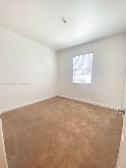 For Rent: $2,750 (3 beds, 2 baths, 1587 Square Feet)