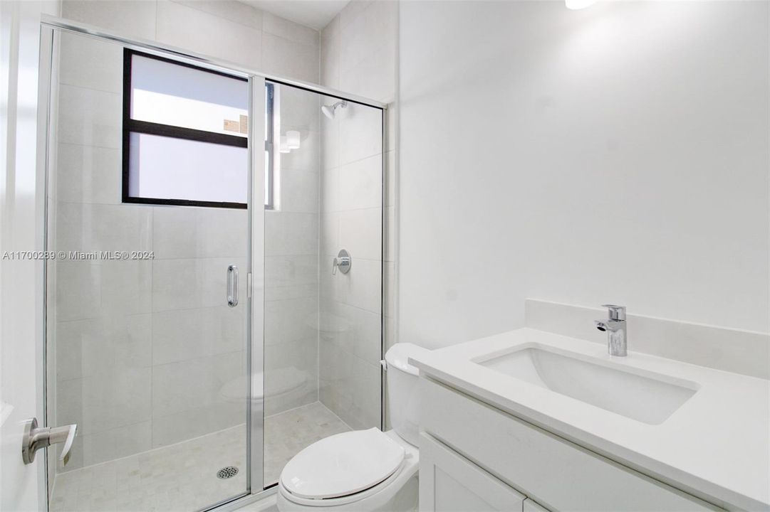 最近租的: $3,500 (3 贝兹, 2 浴室, 0 平方英尺)